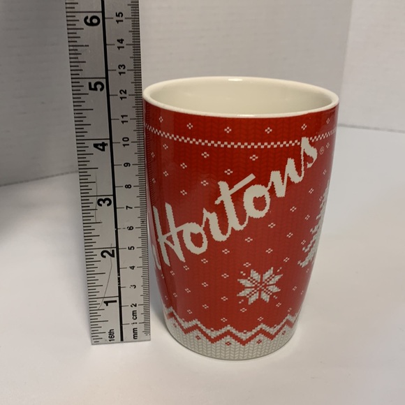 Tim Hortons limited Edition Holiday Mug #015 Christmas Red & White Collectable - Picture 6 of 7